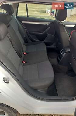 Универсал Skoda Octavia 2014 в 
