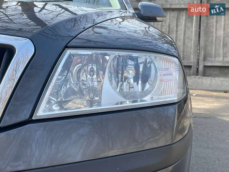 Ліфтбек Skoda Octavia 2008 в Києві
