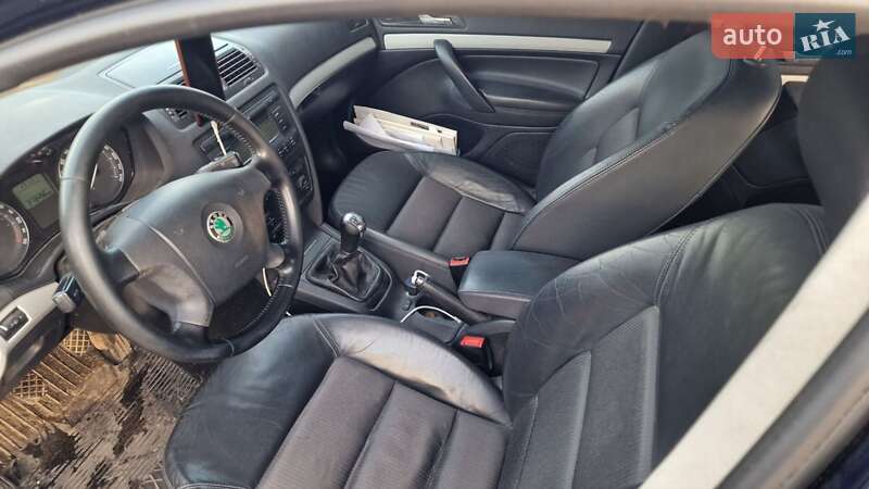 Ліфтбек Skoda Octavia 2005 в Львові