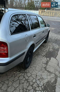Универсал Skoda Octavia 1998 в 
