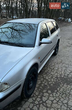 Универсал Skoda Octavia 1998 в 
