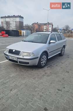 Универсал Skoda Octavia 2002 в Стрые