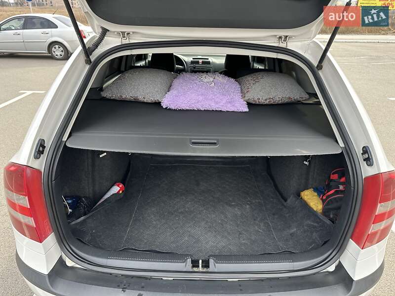 Универсал Skoda Octavia 2012 в Луцке