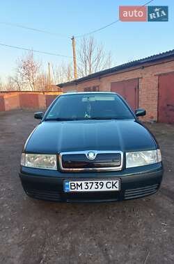 Лифтбек Skoda Octavia 2005 в Лебедине