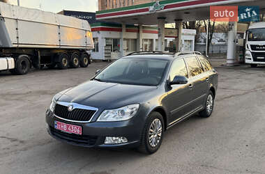 Универсал Skoda Octavia 2009 в Полтаве