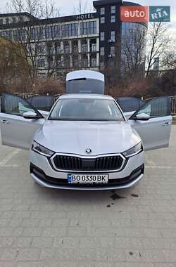 Лифтбек Skoda Octavia 2020 в Тернополе