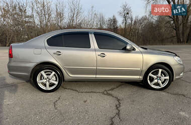 Лифтбек Skoda Octavia 2011 в Кролевце