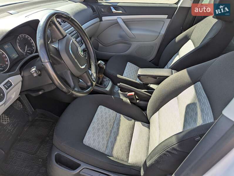 Универсал Skoda Octavia 2012 в Измаиле