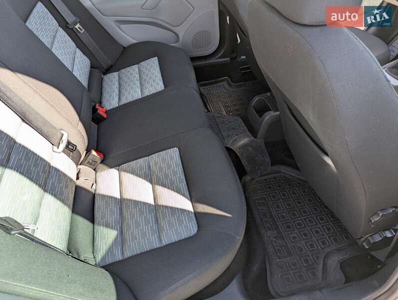 Универсал Skoda Octavia 2012 в Измаиле