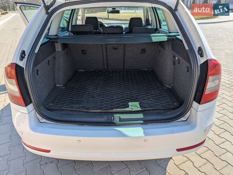 Универсал Skoda Octavia 2012 в Измаиле