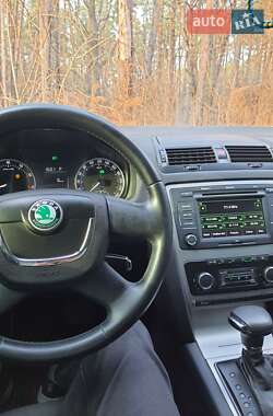 Лифтбек Skoda Octavia 2012 в 
