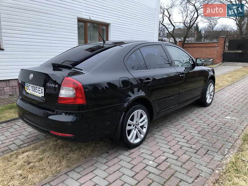 Лифтбек Skoda Octavia 2009 в Львове