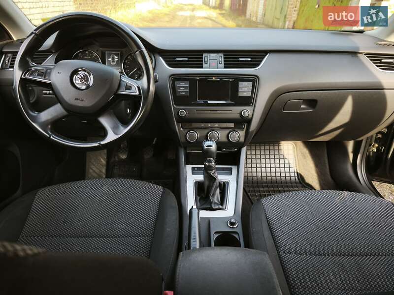 Універсал Skoda Octavia 2014 в Харкові