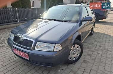 Універсал Skoda Octavia 2009 в Луцьку