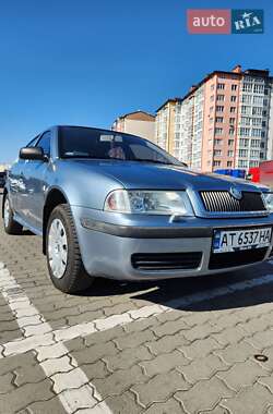 Лифтбек Skoda Octavia 2002 в Ивано-Франковске