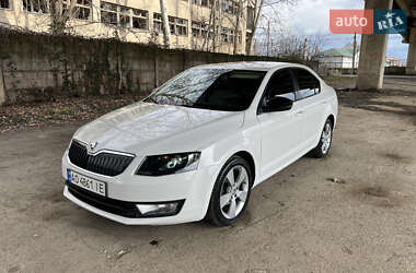 Лифтбек Skoda Octavia 2015 в Мукачево