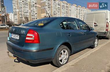 Ліфтбек Skoda Octavia 2004 в 