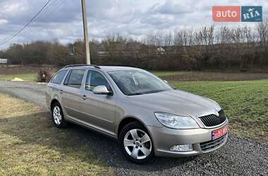 Универсал Skoda Octavia 2010 в Луцке