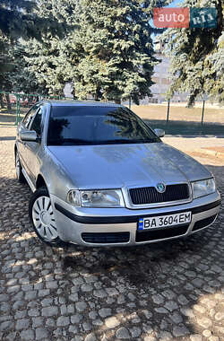 Лифтбек Skoda Octavia 2001 в Кропивницком