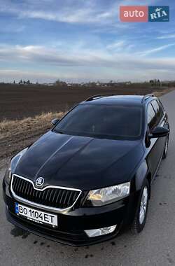 Универсал Skoda Octavia 2015 в Лановцах