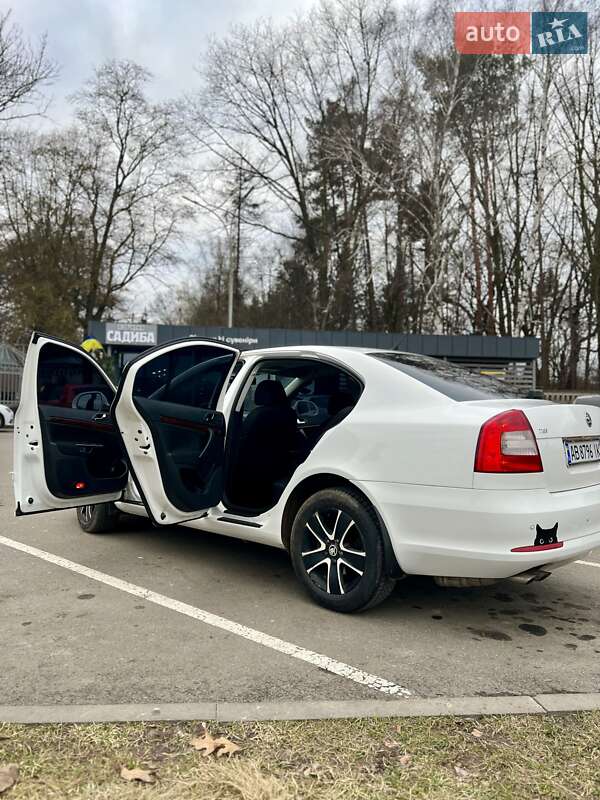 Лифтбек Skoda Octavia 2011 в Виннице
