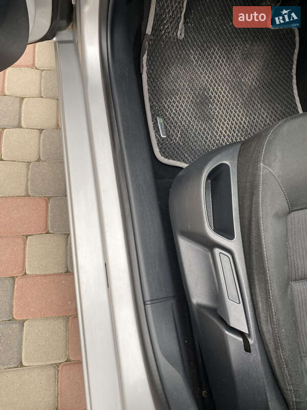 Универсал Skoda Octavia 2006 в Ужгороде