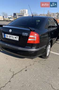 Лифтбек Skoda Octavia 2008 в 