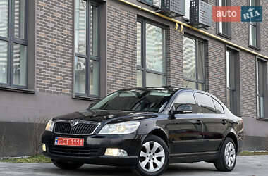 Лифтбек Skoda Octavia 2010 в Львове