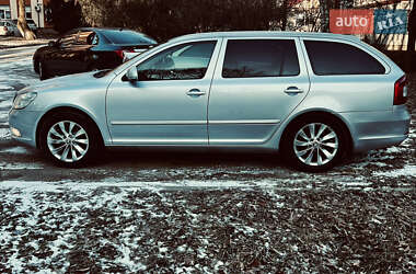 Универсал Skoda Octavia 2011 в 