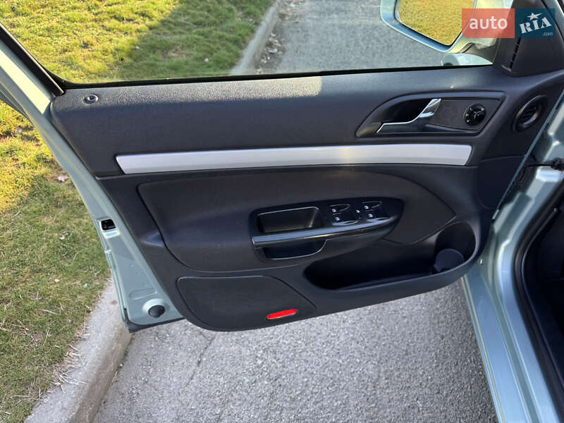 Універсал Skoda Octavia 2010 в Києві