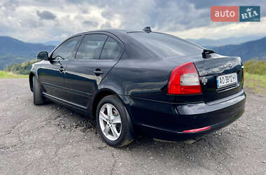 Лифтбек Skoda Octavia 2009 в 