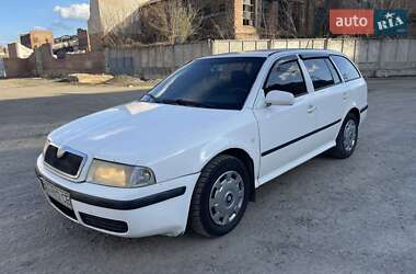 Універсал Skoda Octavia 2001 в Полтаві