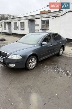 Лифтбек Skoda Octavia 2005 в 