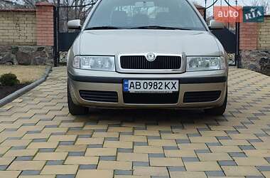 Ліфтбек Skoda Octavia 2005 в 