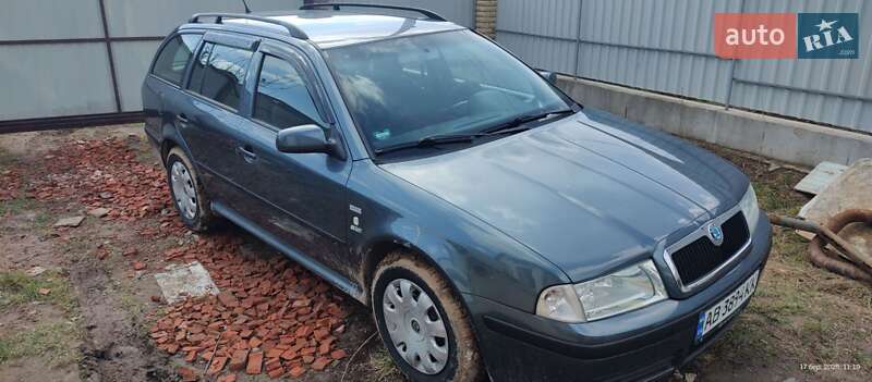 Универсал Skoda Octavia 2003 в Виннице