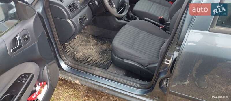 Универсал Skoda Octavia 2003 в Виннице