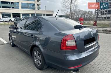 Лифтбек Skoda Octavia 2012 в 