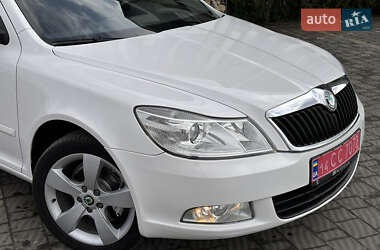 Универсал Skoda Octavia 2011 в Стрые