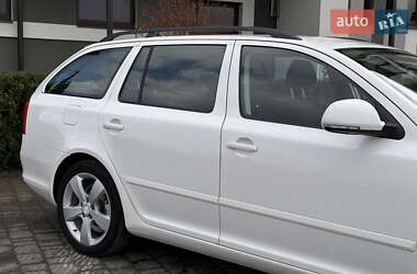 Универсал Skoda Octavia 2011 в Стрые