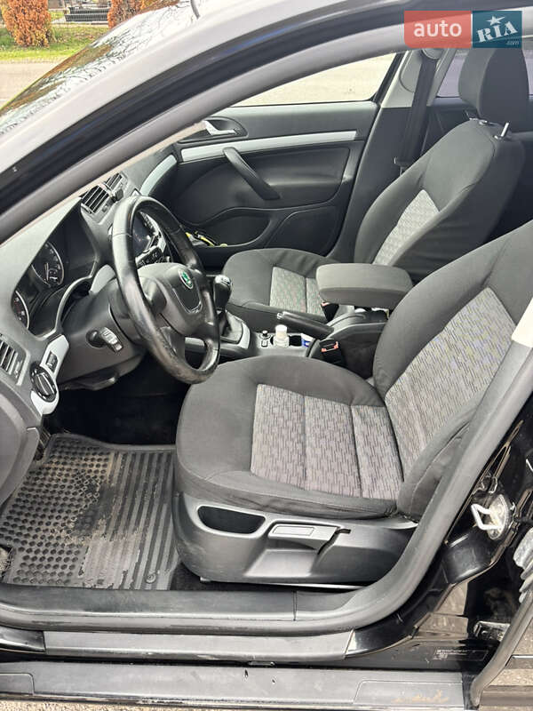 Лифтбек Skoda Octavia 2010 в Мукачево