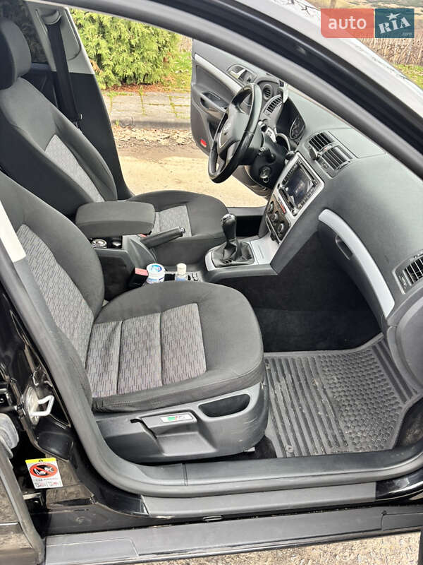 Лифтбек Skoda Octavia 2010 в Мукачево