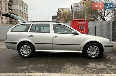 Универсал Skoda Octavia 2005 в Виннице