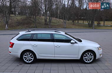 Универсал Skoda Octavia 2015 в 