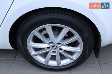 Универсал Skoda Octavia 2015 в 