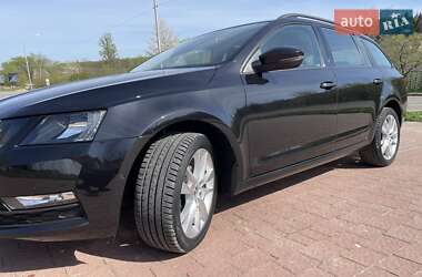 Універсал Skoda Octavia 2017 в 