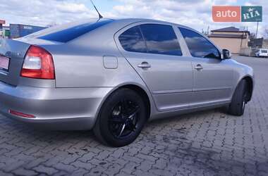 Лифтбек Skoda Octavia 2009 в Сарнах