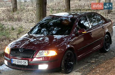 Лифтбек Skoda Octavia 2005 в Межгорье