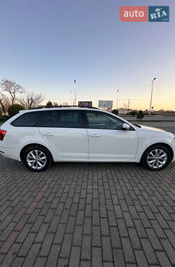 Універсал Skoda Octavia 2019 в 