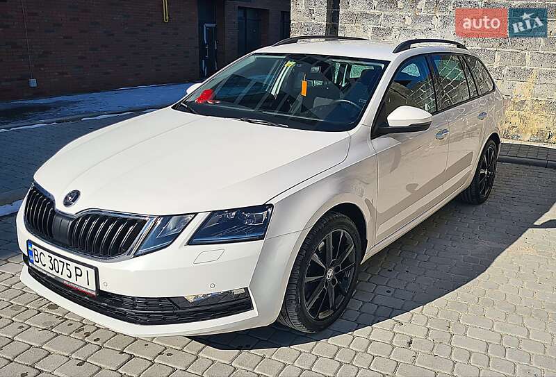 Универсал Skoda Octavia 2019 в Львове