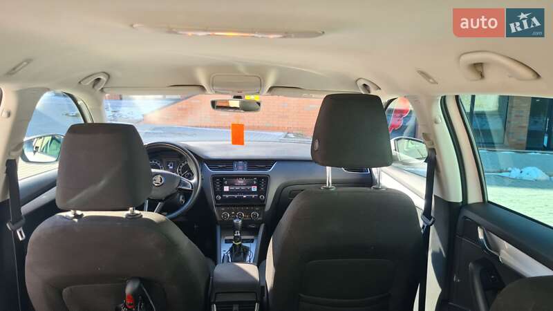 Универсал Skoda Octavia 2019 в Львове